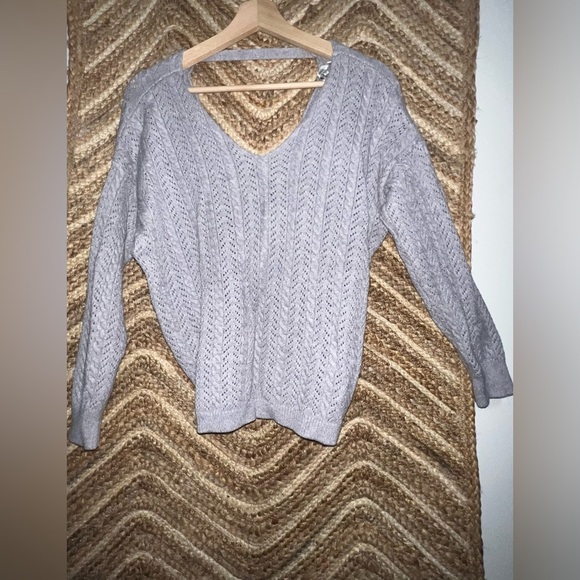 Jodifl Women's Light Gray Knit Sweater, Criss Cross Knot Back, Size S - Picture 1 of 9